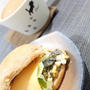 チェダーチーズと茹で卵の佃煮海苔マヨサンド