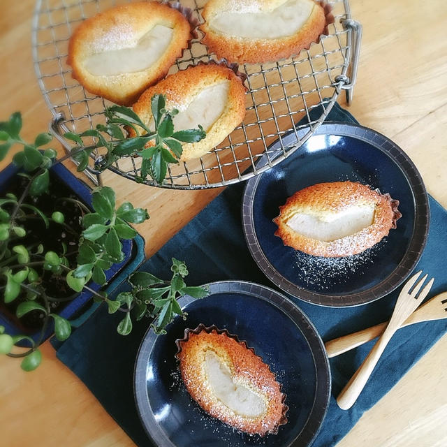 [簡単＊混ぜて焼くだけ]ラ・フランスのアーモンドケーキ