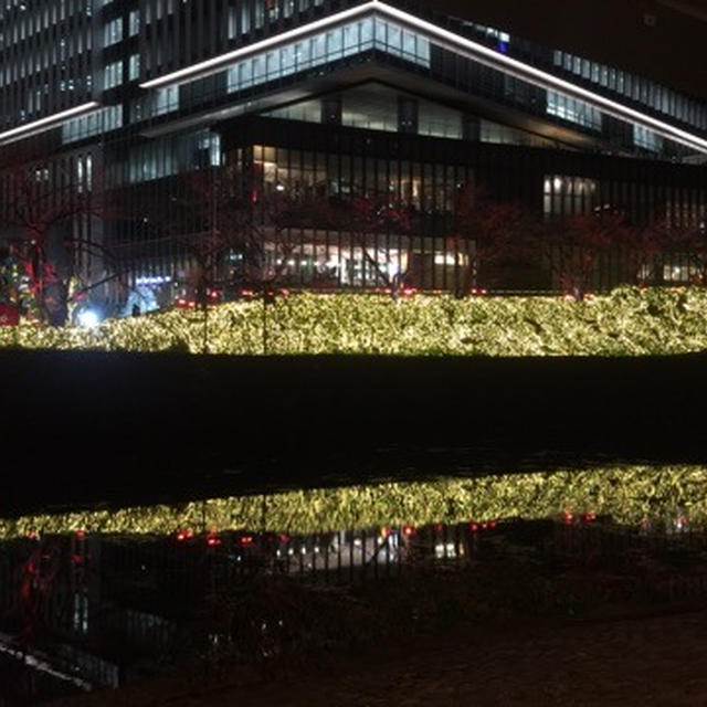クリスマスなまちかど　東京ガーデンテラス紀尾井町　年末用にパルシステム赤坂離宮飲茶セット購入
