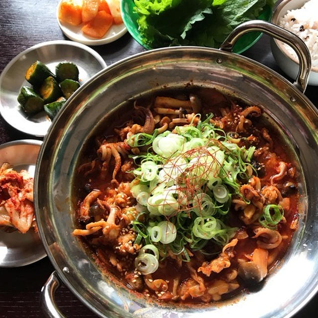 お取り寄せでおうち韓国食堂「オジンオポックン」。