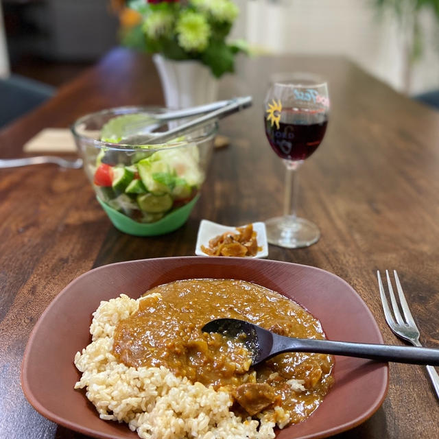 おひとりさまカレー & めちゃ簡単手もみサラダ