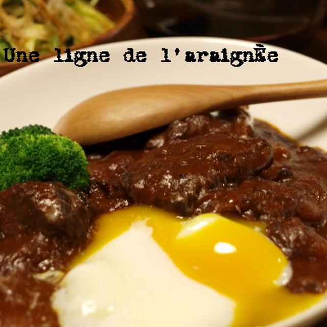 温玉乗せ*ビーフシチューでヌーボー。