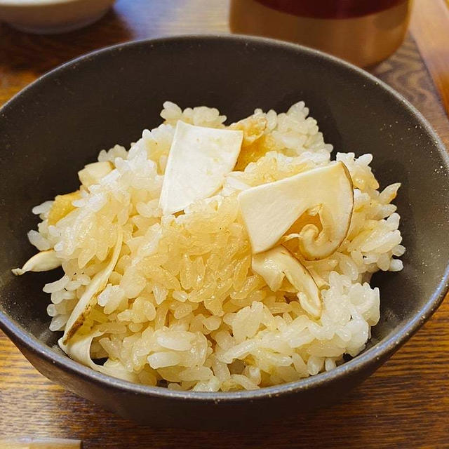 海外でも【松茸ごはん】　#秋の味覚で好きなのは