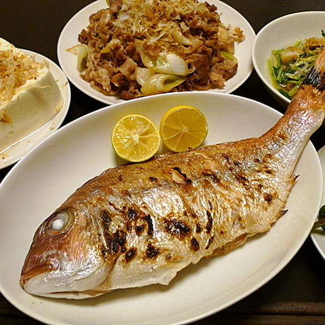 鯛の塩焼き、ネギ豚炒め、水菜と油揚げのさっと煮