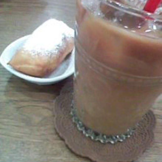 息子お昼寝でカフェ休憩