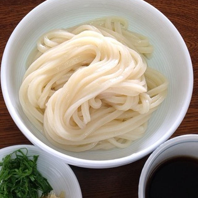 おか泉のお土産うどんで「ざるうどん」