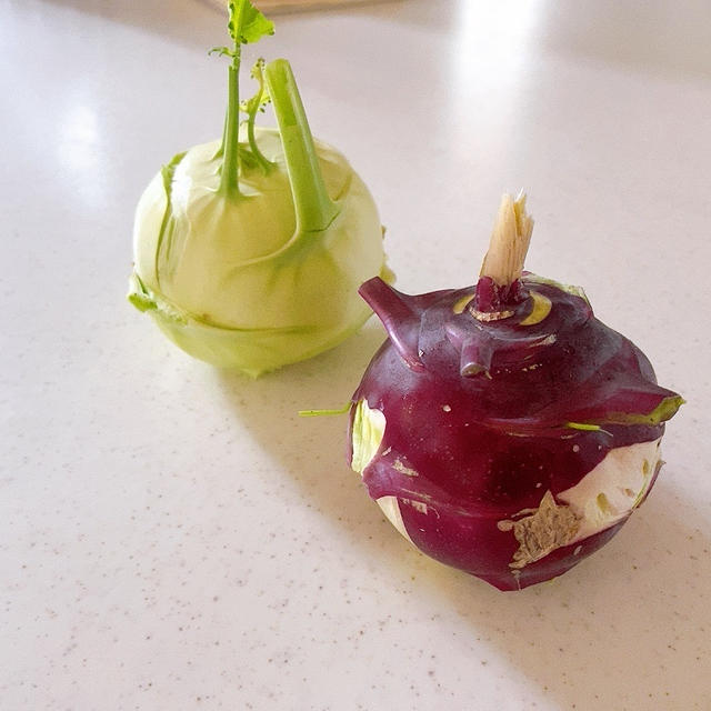 珍しい野菜を収穫と米粉おやつ作り＊ジュース事情とドラマ。