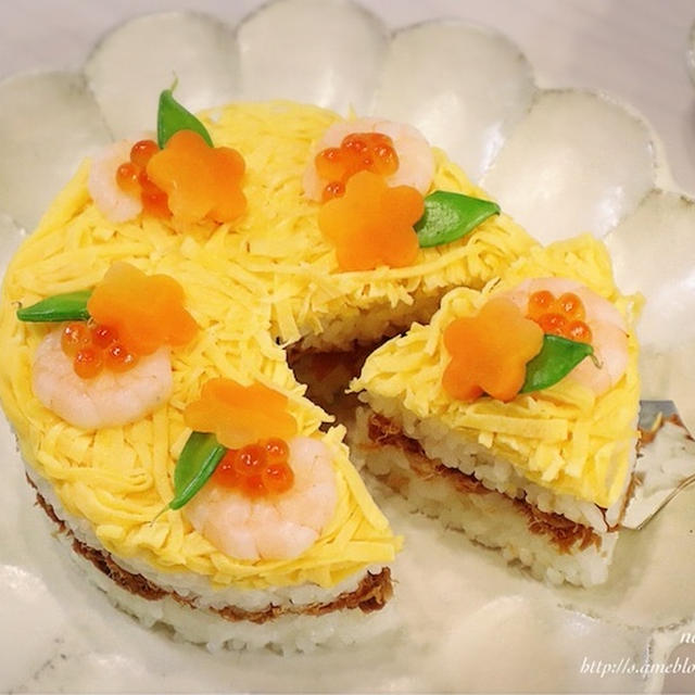 春のお祝いに♡ギュギュ♪と詰めるだけ‼︎【簡単】寿司ケーキ