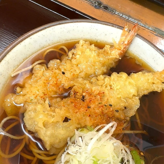 立ち蕎麦行脚「そば処亀島の海老天そば」