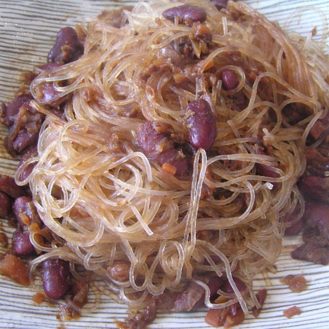 作り置きのキドニービーンズのドライカレーで・・・カレー春雨