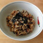蕨料理が続く ～ 海苔とごま塩だれの玄米混ぜご飯