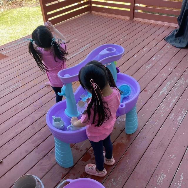 【双子育児】子供たちを宇宙人だと思って子育てすると楽しいよ
