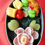蓮の花のお弁当
