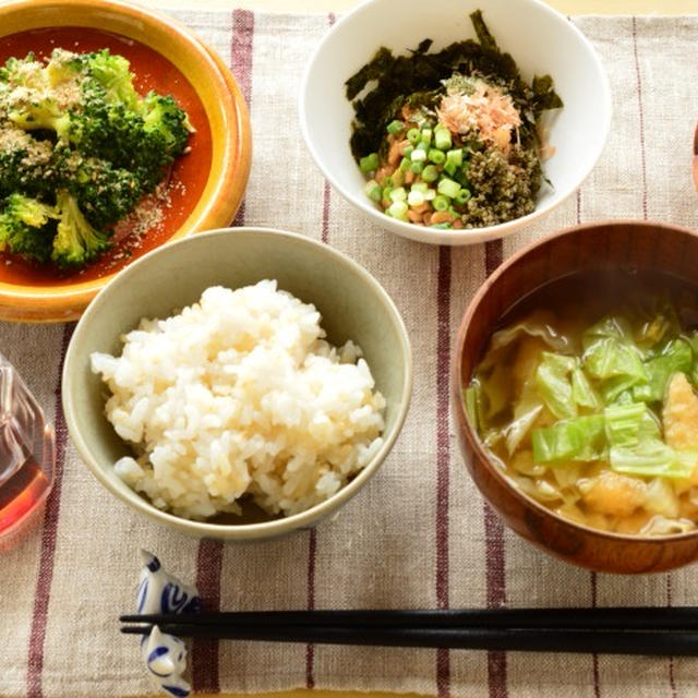 日本の朝ごはん！お味噌汁！