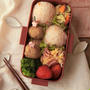 鮭フレークのまん丸おにぎり弁当