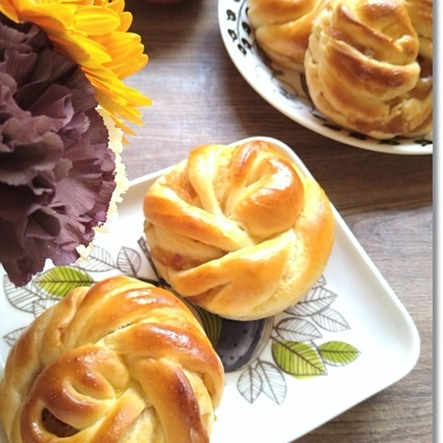 林檎ジャムのネジぐるパンと少し早いクリスマスプレゼントと私にもサンタがやってきた！？