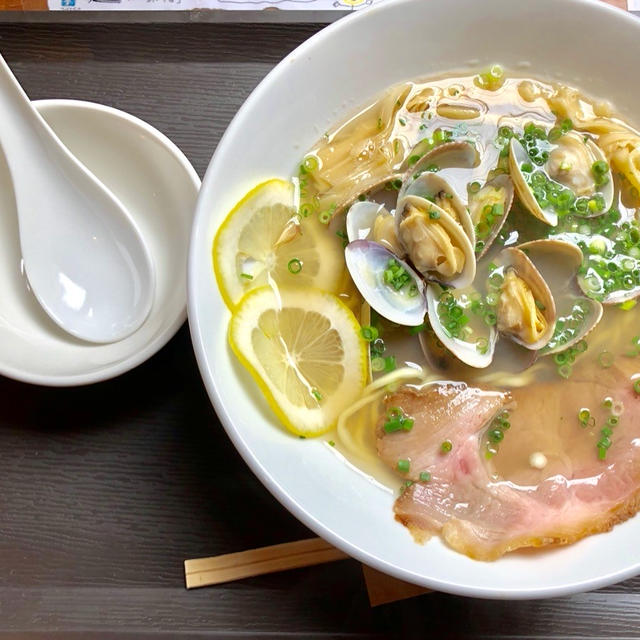 渋谷にOPENしたあさりラーメンの店　あさり屋　麺の食感とスープの旨みにハマりそう