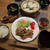 豚肉の生姜焼きと湯豆腐の晩ご飯　と　クリスマスローズ”氷の微笑”♪