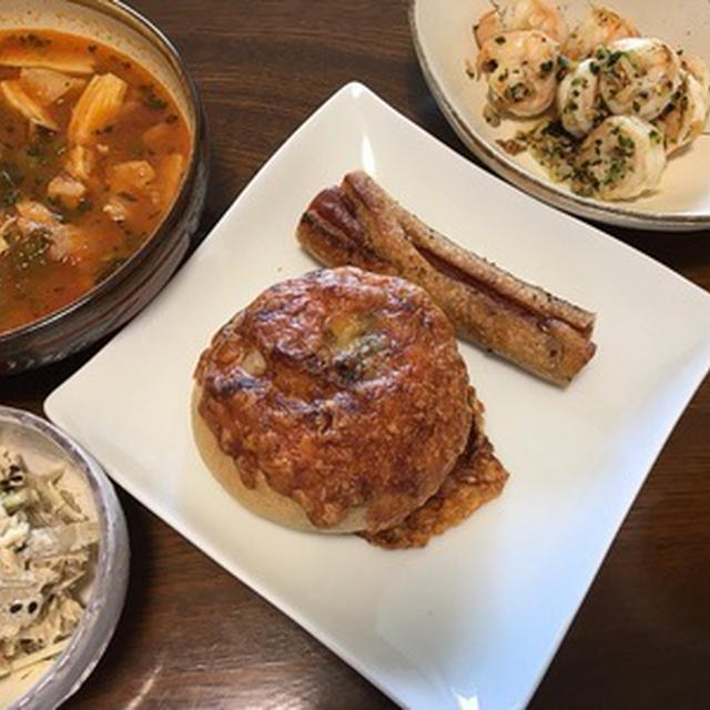 貰い物のパン三昧