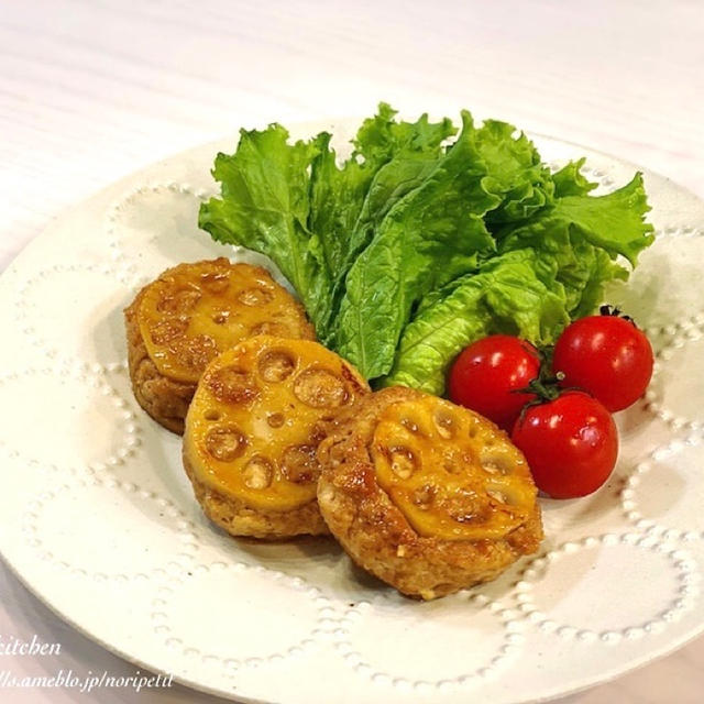 【15分で晩ごはん】お豆腐入りでふわふわ♪レンコンのはさみ焼き