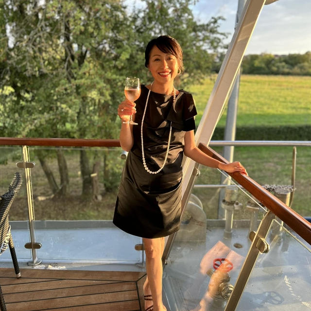 リバークルーズ（４）夕日を眺めて乾杯！