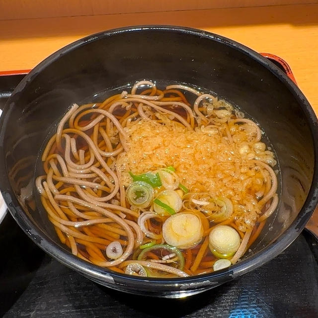 立ち蕎麦行脚「よもだそば御徒町店の朝定食」