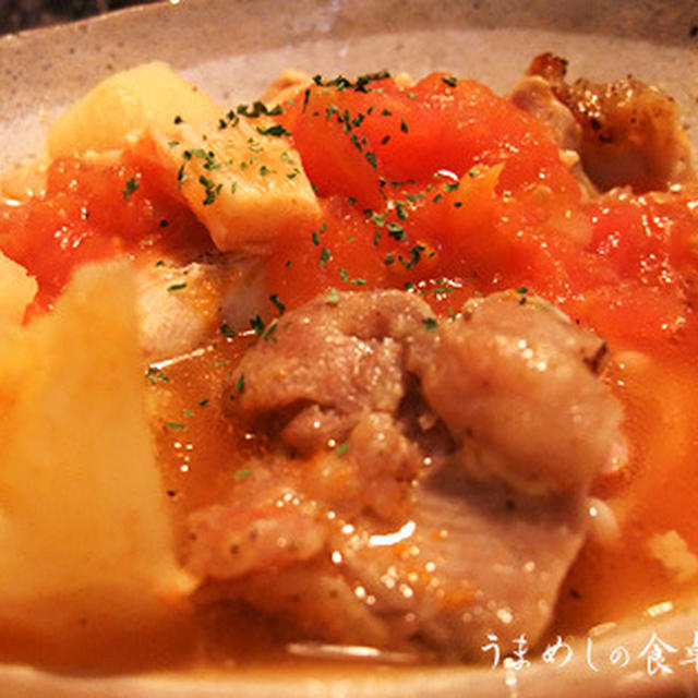 カリッカリ鶏肉のトマト煮