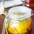 『オレンジとレモングラスのフルブラ』、旅行土産の山菜を使った料理。