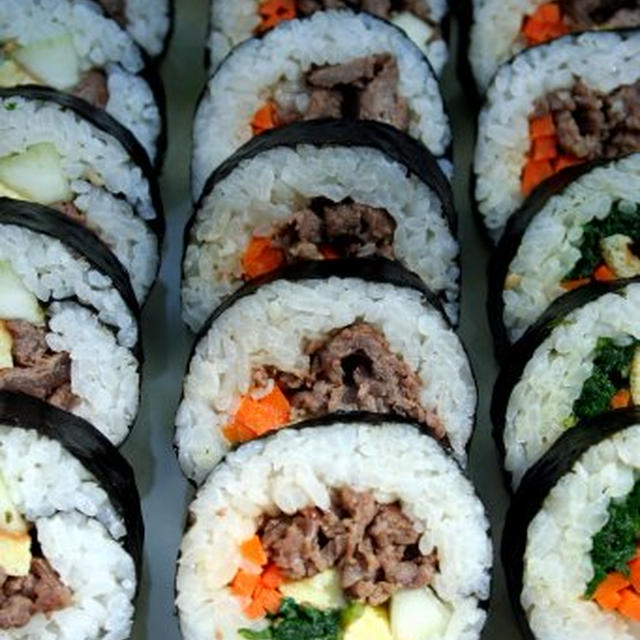 Korean-Style Sushi Rolls韓国風巻き寿司