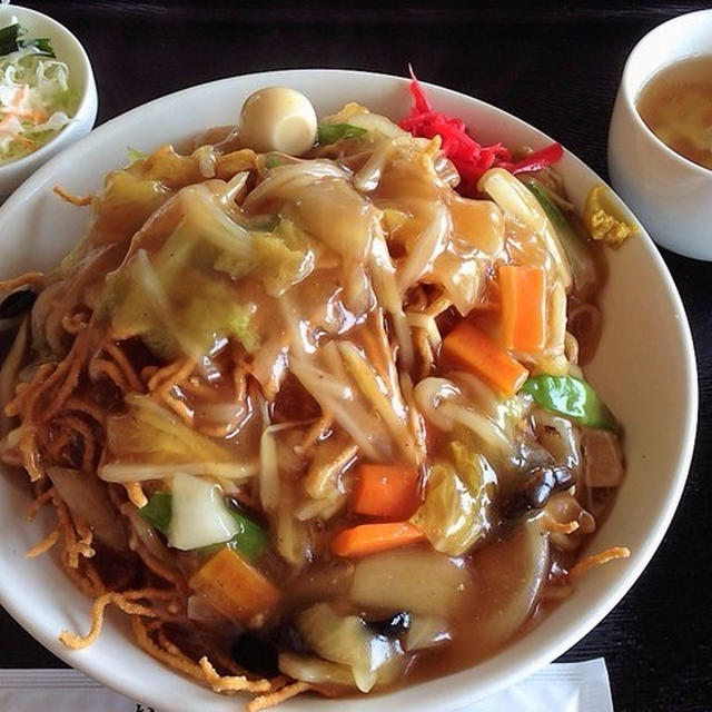 どど～～～ん。あんかけ焼きそば。北弁