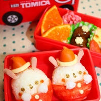 キャラ弁**うさぎサンタのお弁当