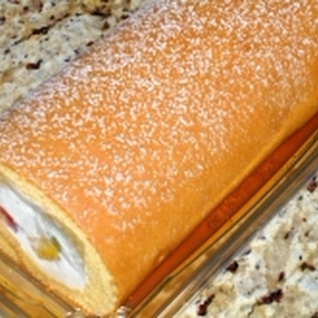 成城石井のフルーツロールケーキ By さとうももこさん レシピブログ 料理ブログのレシピ満載