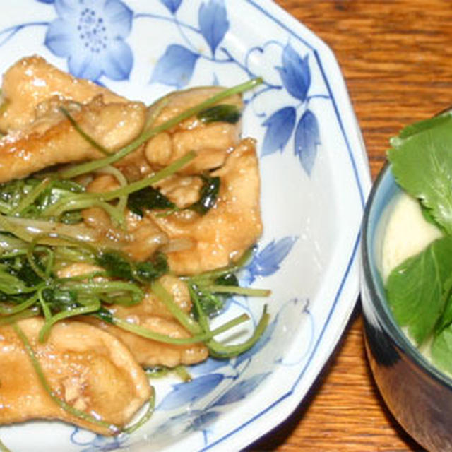 鶏胸肉と三つ葉場の炒め物と茶碗蒸し