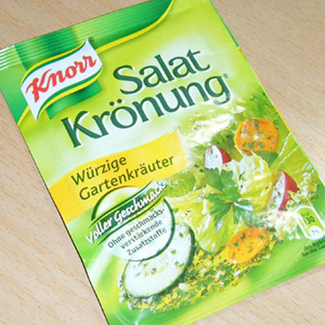 ドイツのドレッシングの素 "Salat Kronung"