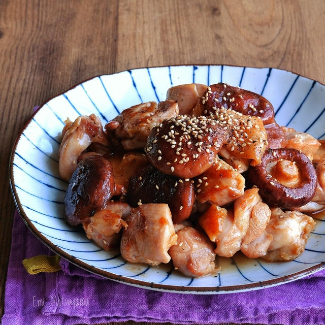 鶏肉と椎茸の梅オイバター照り炒め