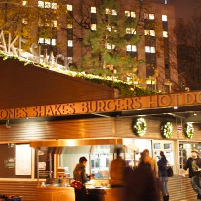 NewYork ②シェイクシャック バーガー（マディソンパーク内）