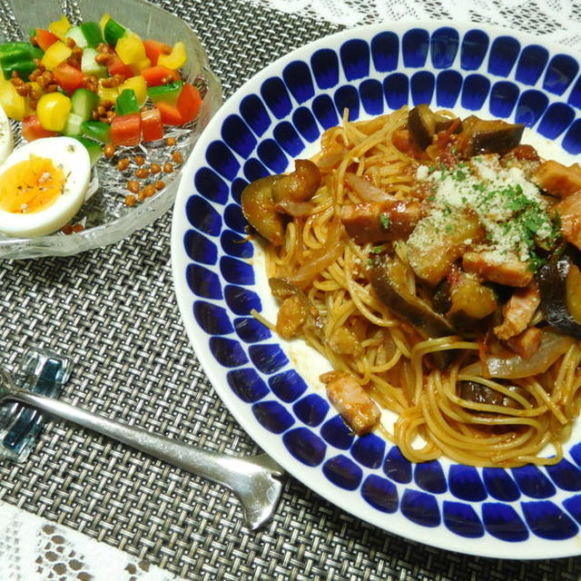 ベーコンと茄子のトマトソースパスタ☆