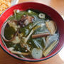 5分で美味しいわかめスープ♪お肉なし韓国レシピ。ダシダやエゴマの調味料＋具