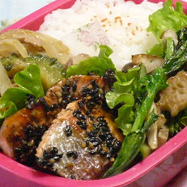 鮭のごま醤油麹生姜焼き弁当