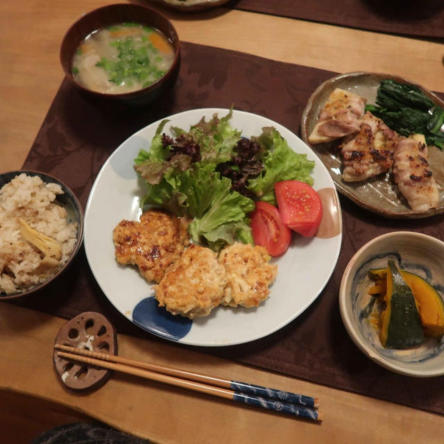 軟骨入りつくねバーグと豚竹焼きの晩ご飯　と　義実家の花いろいろ♪