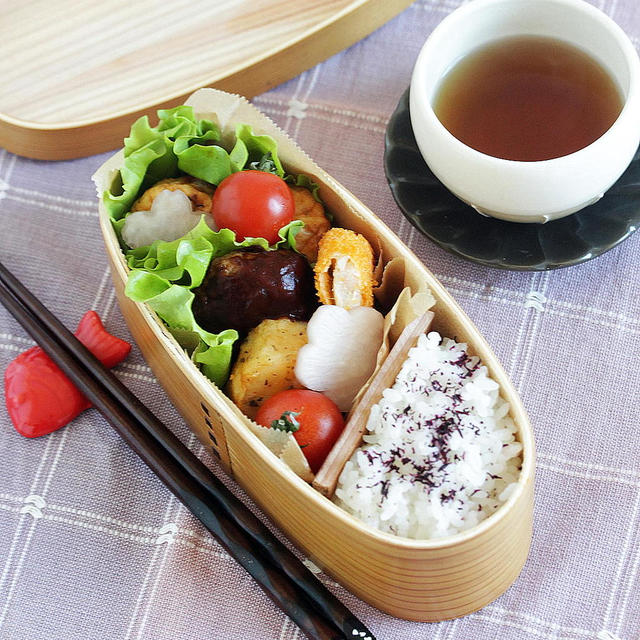 * オトナ弁当 ♪
