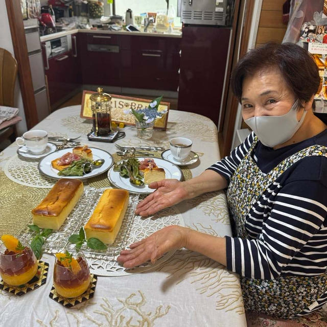 午後からはぁーッ✨✨最高級のベイクド・チーズケーキレッスン☆