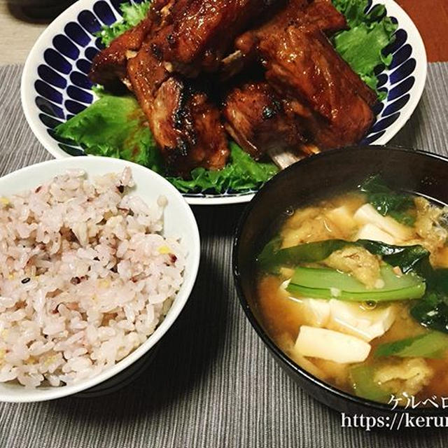 【一汁一菜】スペアリブ＆小松菜と豆腐と油揚げの味噌汁