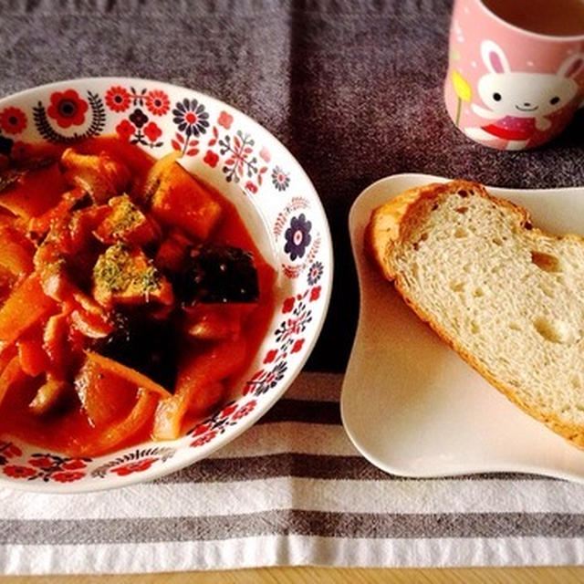 【簡単レシピ】かぼちゃと鶏肉のトマト煮