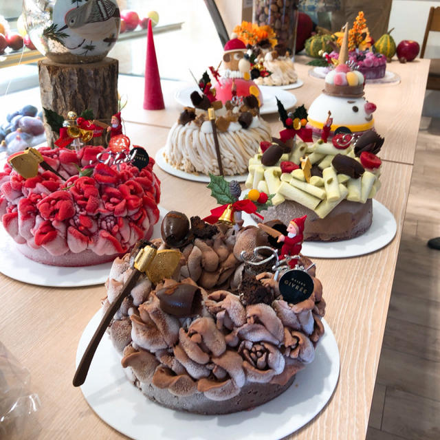 パティスリー「メゾン ジブレー」アイスケーキで華やかなクリスマス！