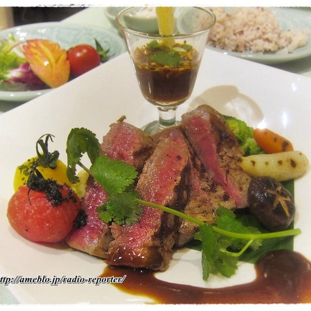 新鮮野菜とハーブがたっぷり☆タイ料理White Jasmineオープン！　