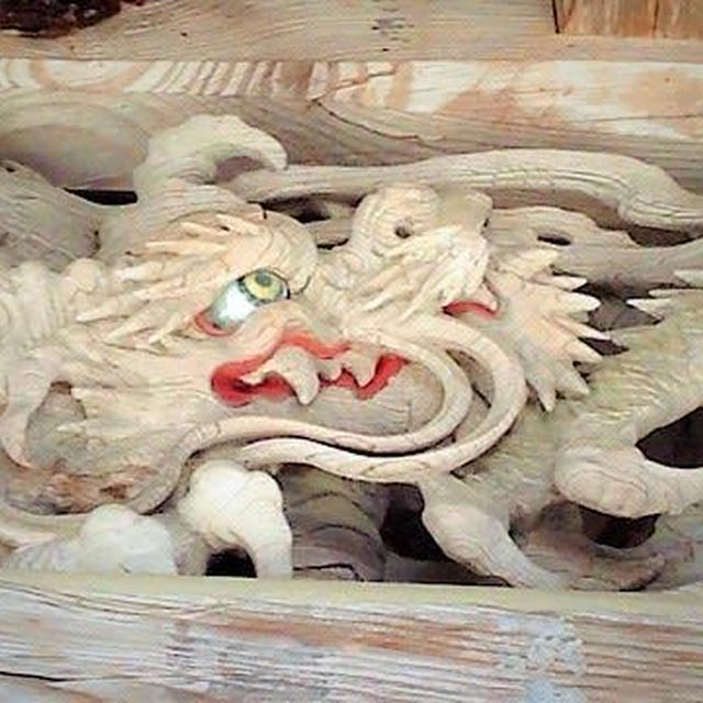 菅谷不動尊　菅谷寺「山門彫刻」「笹りんどう」　新発田市