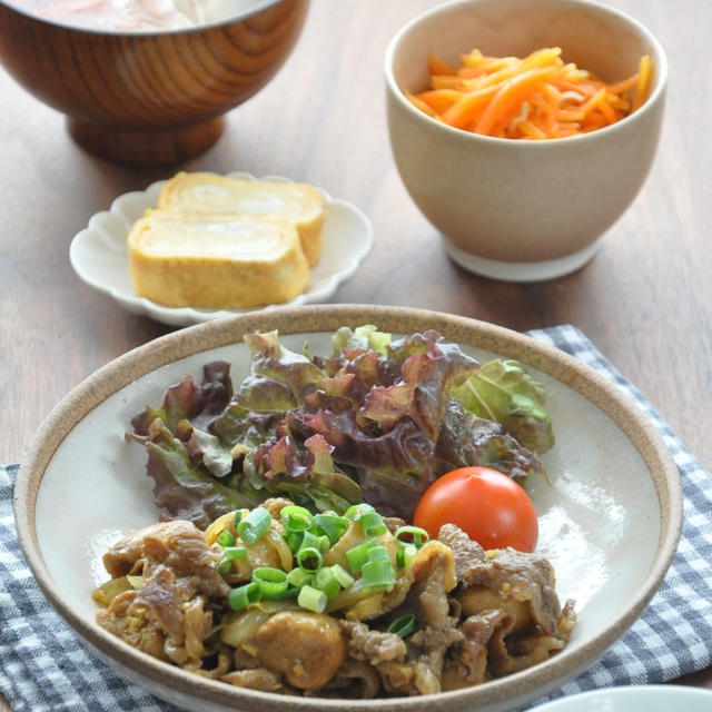 【晩ごはん献立】お肉控えめでもおいしい♡牛こまのカレー炒め