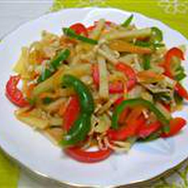 新じゃがと野菜の味噌炒め☆