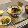 オクラ納豆とろろで元気が出るネバネバ丼朝ごはん by 嫁ちゃんさん